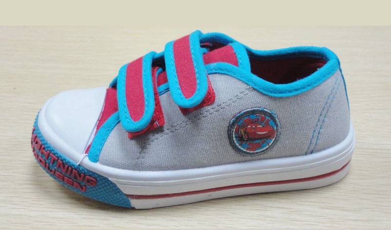 Disney children canvas shoe,injection shoe

