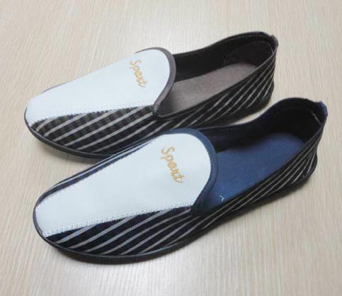 Man  Slip-on Elastic canvas  shoes,casual shoes,injection shoes