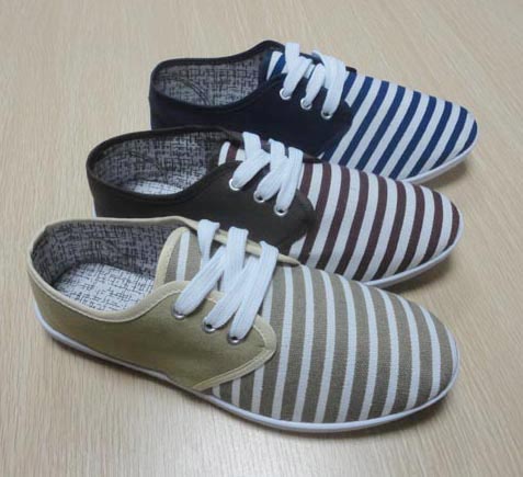 Man working shoes,canvas shoes,casual shoes,,injection shoes...