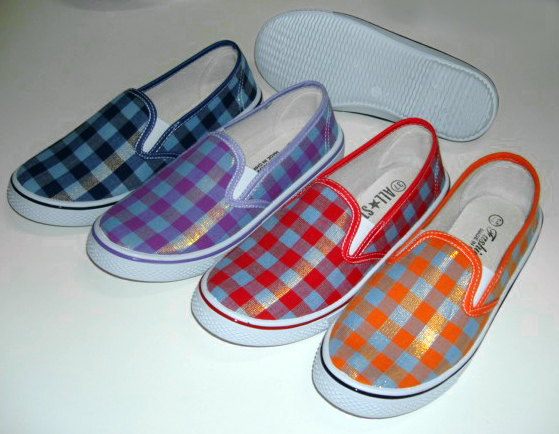 Women Slip-on Elastic canvas shoes,board shoes ,injection shoes...