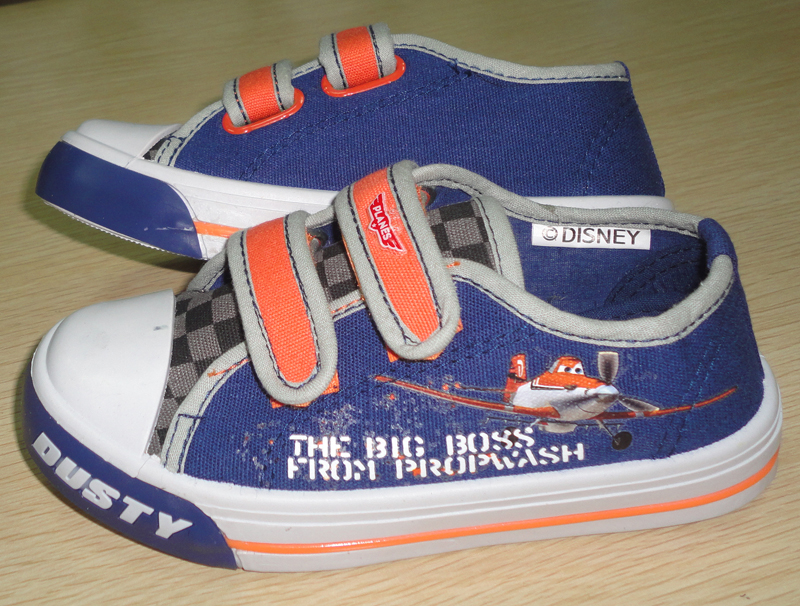 Disney  PLANES Kids Canvas Shoes

