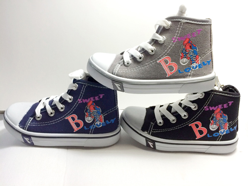 Latest Mid cut kids canvas shoes 
