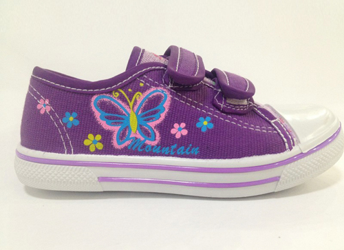 Latest kids canvas shoes 
