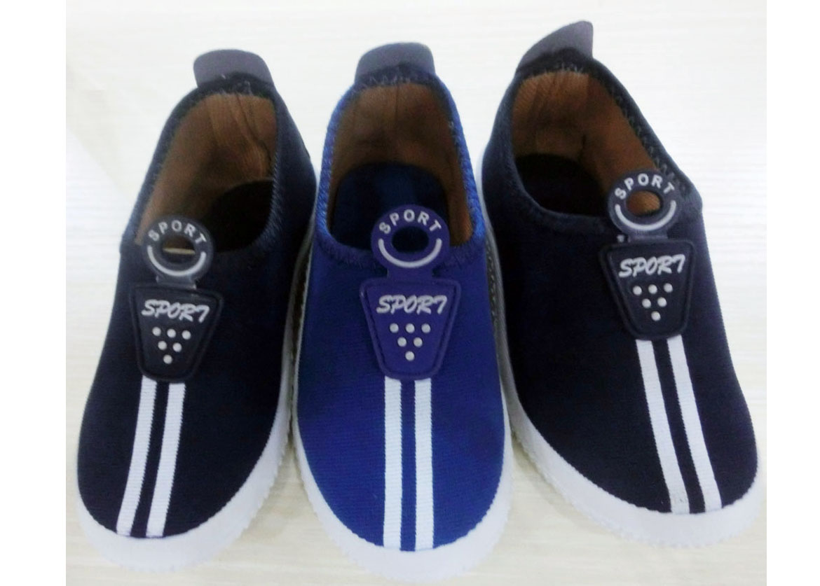 New Style Slip on Kids shoes injection shoes