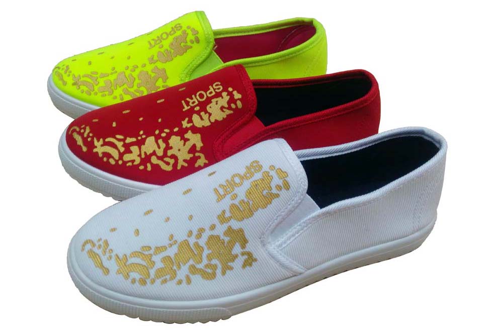 New Style Fashion Women Slip on Flat Canvas Shoes Casual Shoes