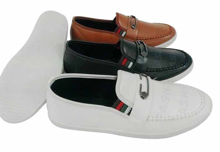 New style Fashion Low price men's slip on injection casual shoes...