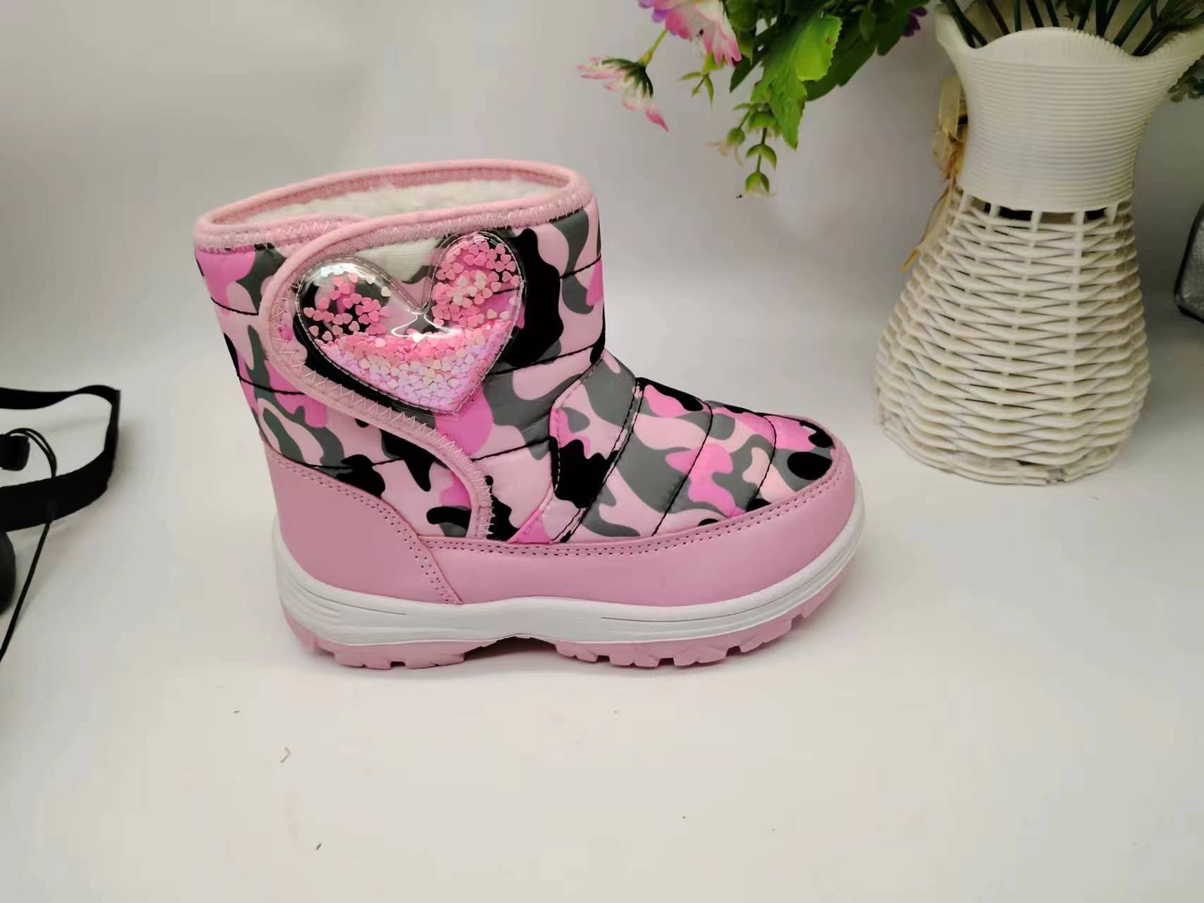 Good quality PVC sole children injection warm shoes snow boots...