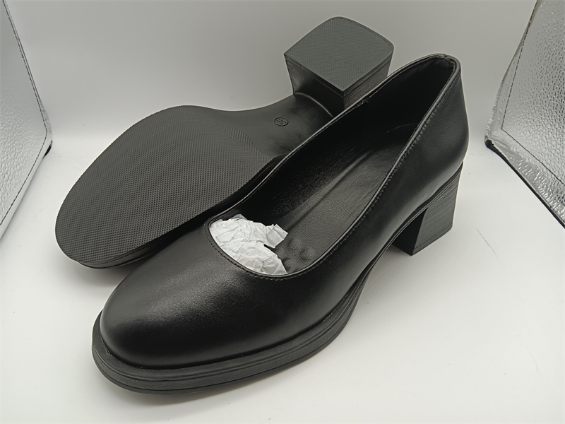 Hot selling Custom injection women shoes ladies casual leather...